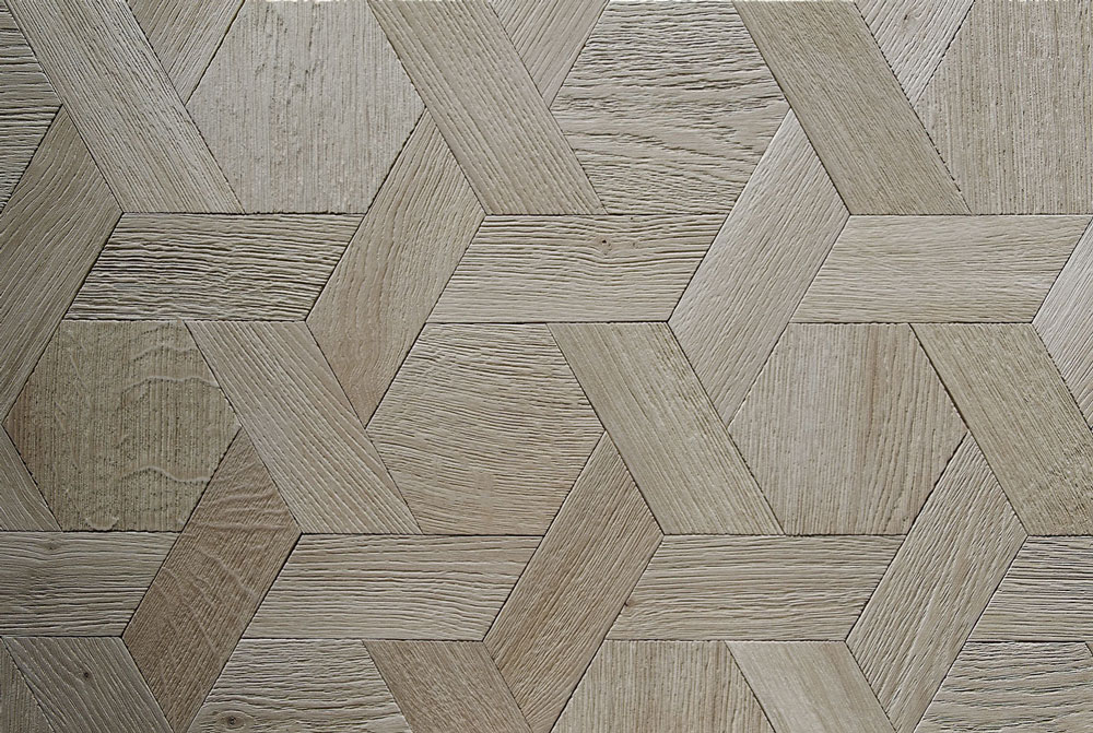 Hexagon in oak