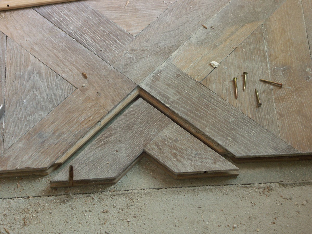 Parquet  Versailles existing