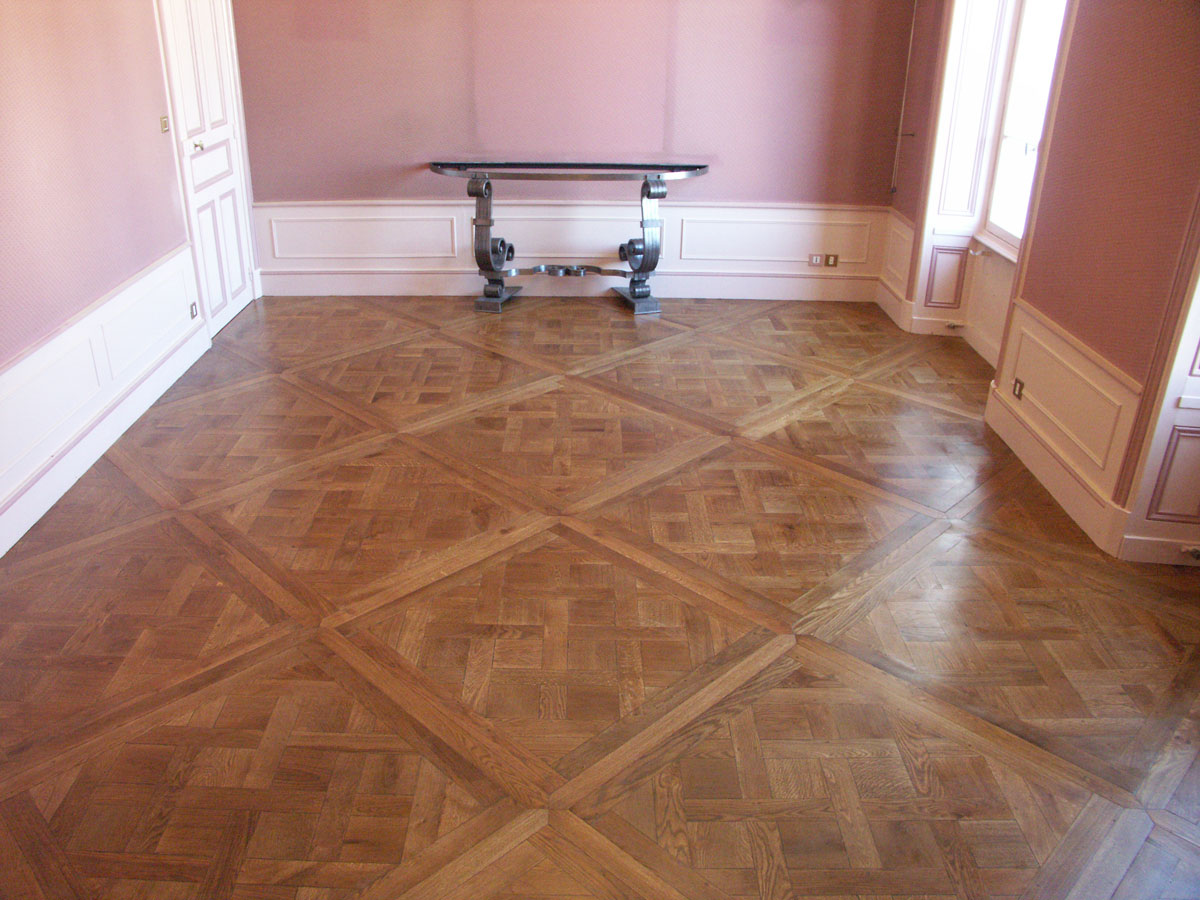 Parquet Versailles to replace the carpet