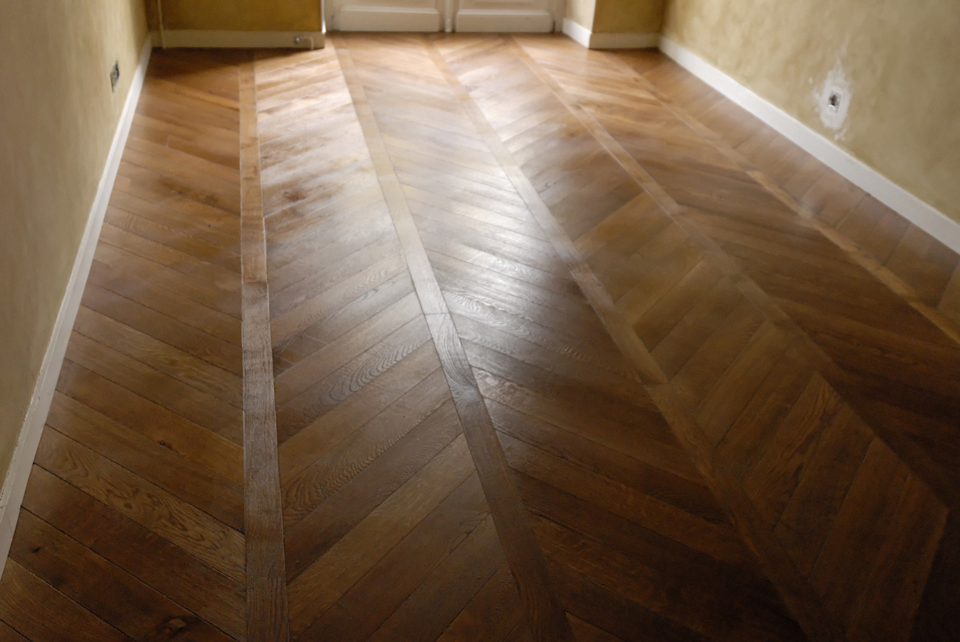 Finition patinée vieillie pour ce parquet traditionnel