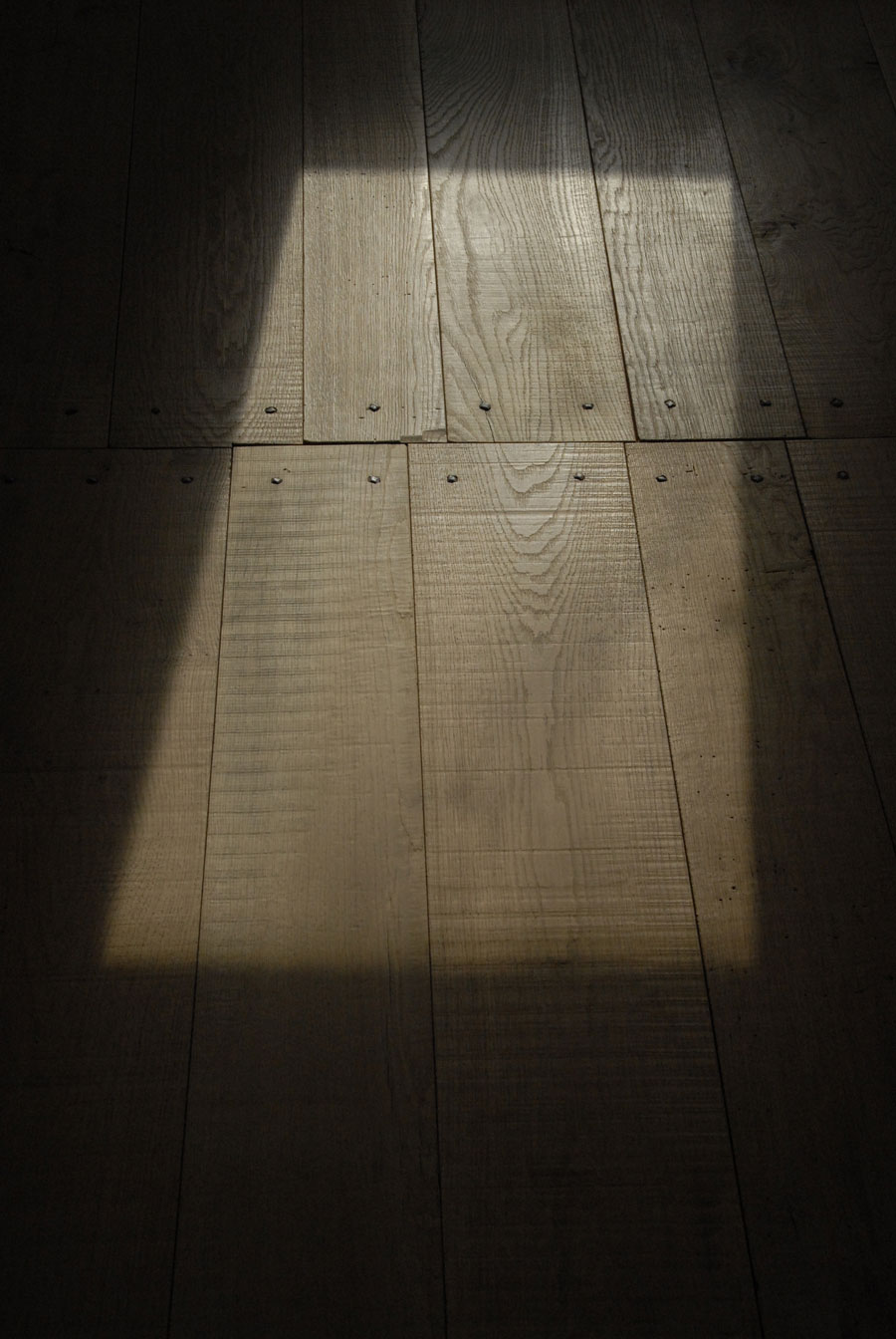 Large wood plank in oak