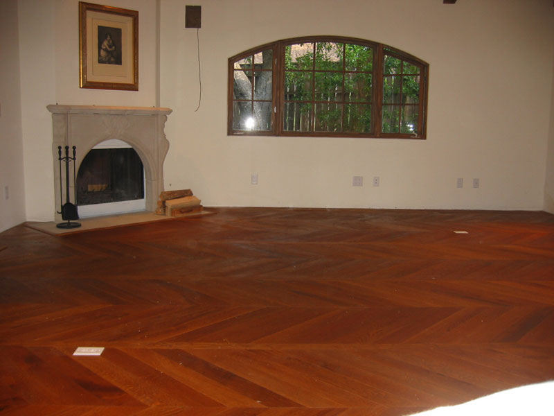 Une variante du Point de Hongrie: le parquet FougÃ¨res